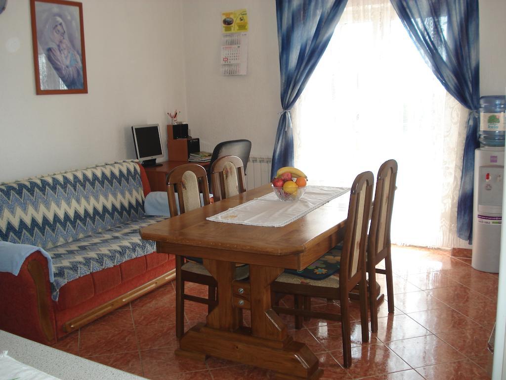Apartment Blaza Senj  Room photo